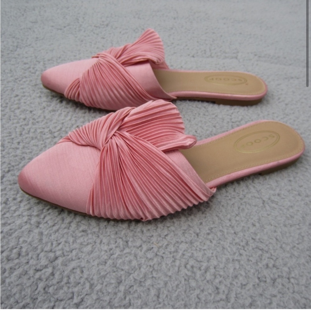 Scoop Slipper Women's Size 9 Pink Crinkle Satin Slipon Mules Barbiecore feminine